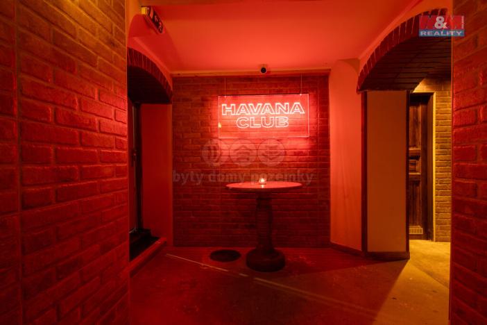 Prodej restaurace, Karlovy Vary, Jaltská, 255 m2