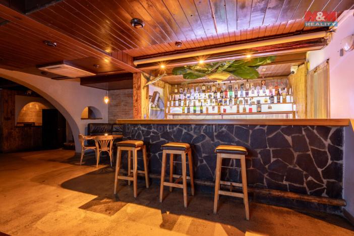 Prodej restaurace, Karlovy Vary, Jaltská, 255 m2