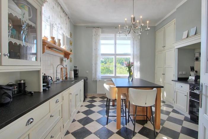 Prodej vily, Chocerady, 340 m2