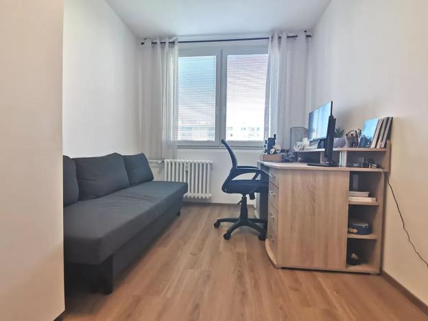 Prodej bytu 3+1, Praha - Řepy, Laudova, 75 m2