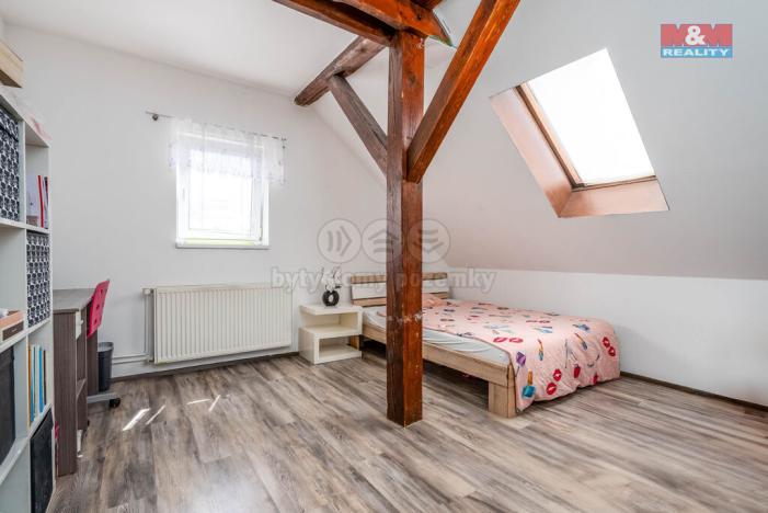 Prodej rodinného domu, Praha - Kyje, Osická, 230 m2