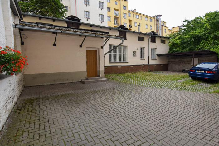 Pronájem komerční, Praha - Žižkov, Sudoměřská, 90 m2