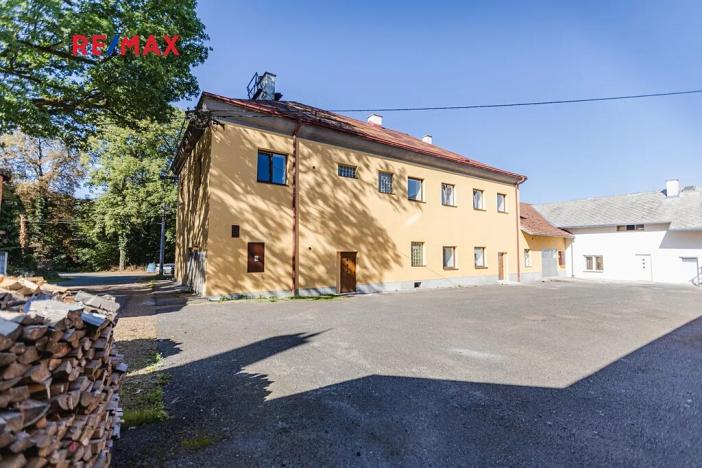 Prodej výrobních prostor, Zbiroh, Líšenská, 700 m2