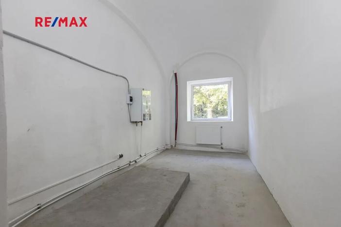 Prodej výrobních prostor, Zbiroh, Líšenská, 700 m2