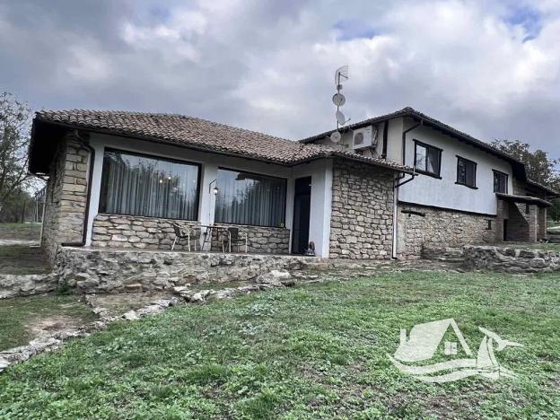 Prodej rodinného domu, Varna, Bulharsko, 300 m2
