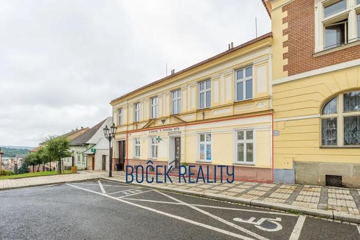 Pronájem obchodního prostoru, Hořovice, Palackého náměstí, 161 m2