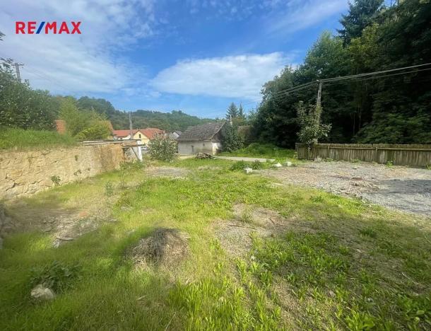 Prodej pozemku pro bydlení, Košíky, 2136 m2