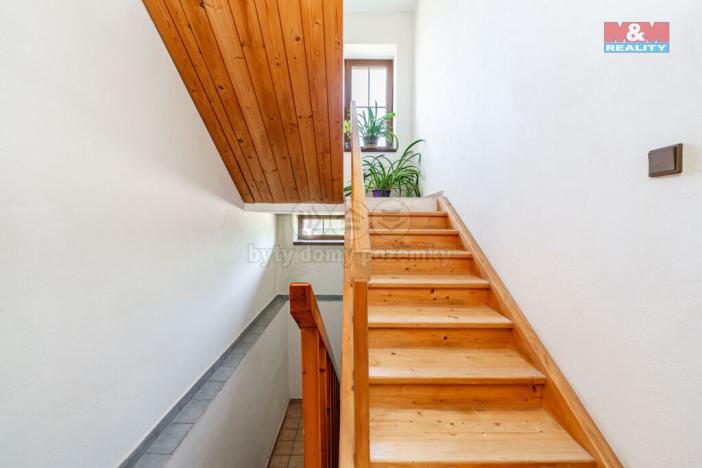 Prodej rodinného domu, Mnich - Chválkov, 344 m2