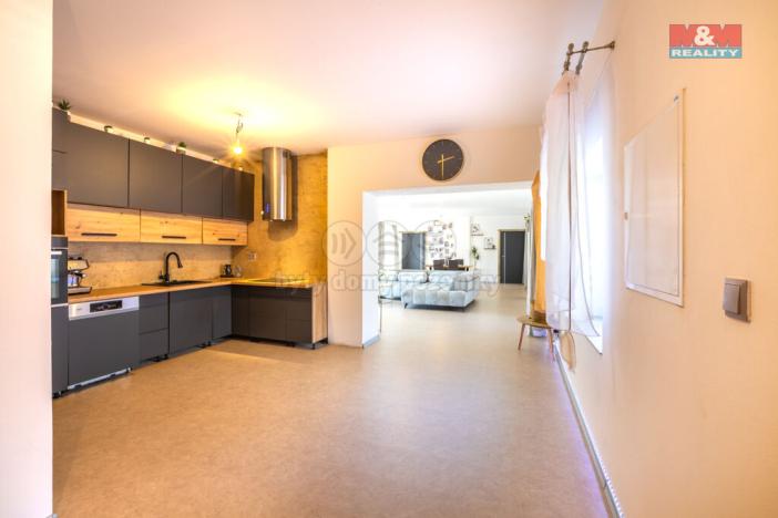 Prodej rodinného domu, Kropáčova Vrutice, 165 m2