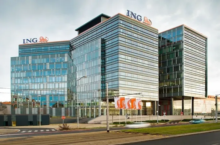 Pronájem kanceláře, Praha - Libeň, Českomoravská, 940 m2