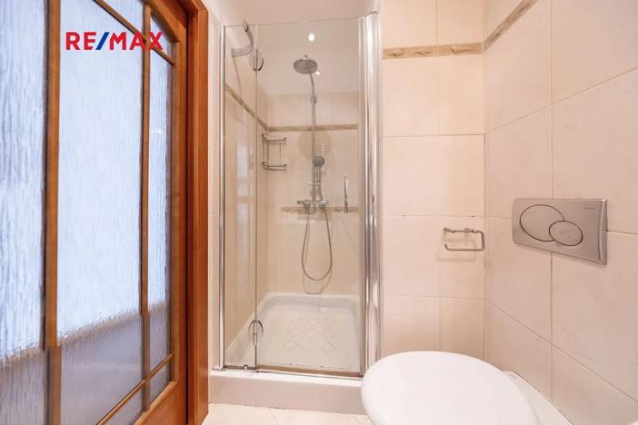 Pronájem bytu 3+1, Praha - Podolí, Jeremenkova, 80 m2