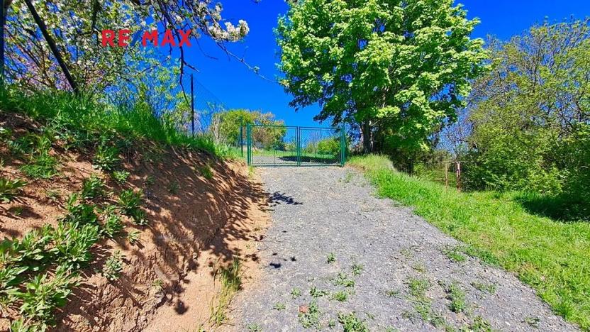 Prodej zahrady, Praha - Přední Kopanina, Nové domy, 2238 m2