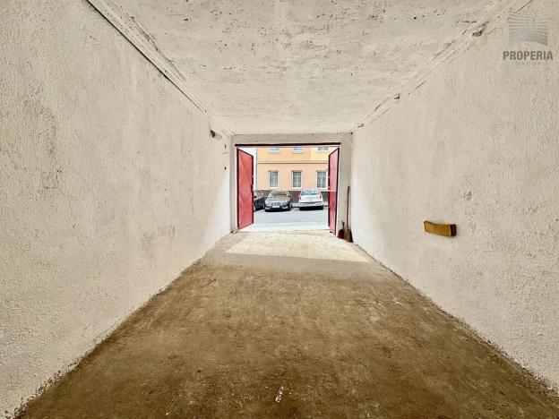 Prodej garáže, Brno, Černopolní, 16 m2