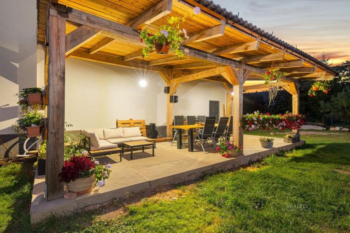 Prodej rodinného domu, Mělnické Vtelno - Radouň, Chorušická, 221 m2