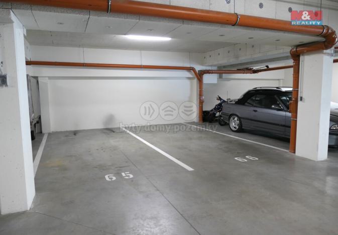 Pronájem garážového stání, Beroun - Beroun-Město, Okružní, 15 m2
