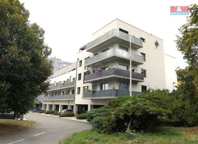 Pronájem garážového stání, Beroun - Beroun-Město, Okružní, 15 m2