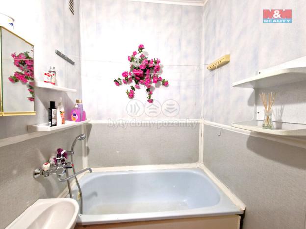 Prodej bytu 4+1, Krnov - Pod Cvilínem, SPC H, 75 m2