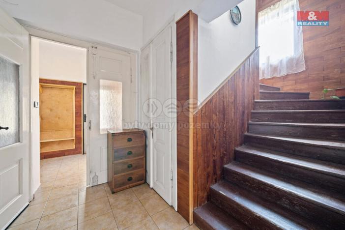 Prodej rodinného domu, Velká Jesenice, 200 m2