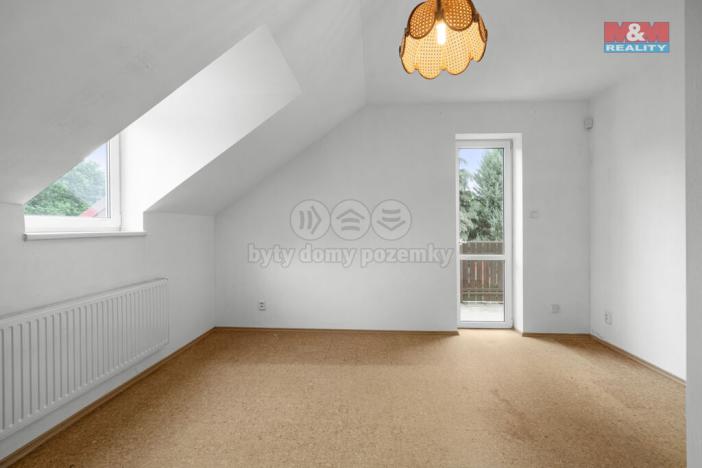 Prodej rodinného domu, Záryby, 200 m2