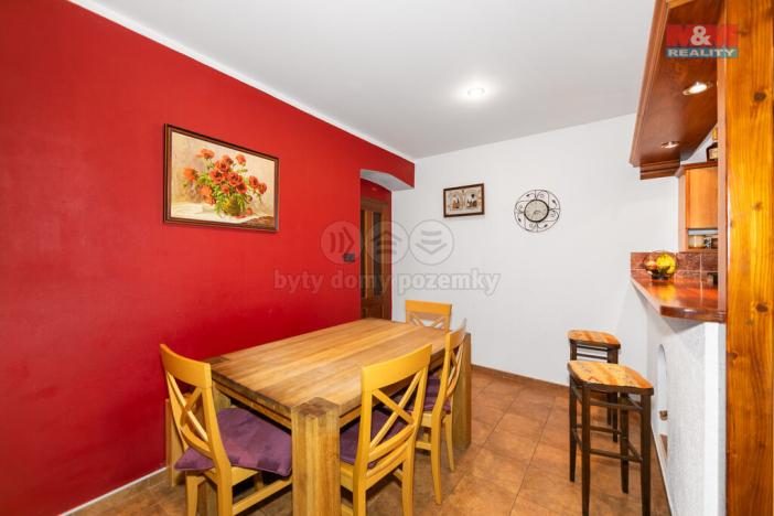 Prodej rodinného domu, Chlumčany, Svatopluka Čecha, 250 m2