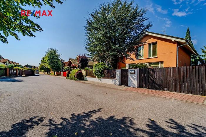 Prodej rodinného domu, Bašť, Mratínská, 199 m2