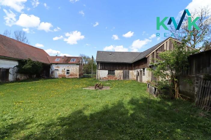 Prodej zemědělského objektu, Toužim, 810 m2