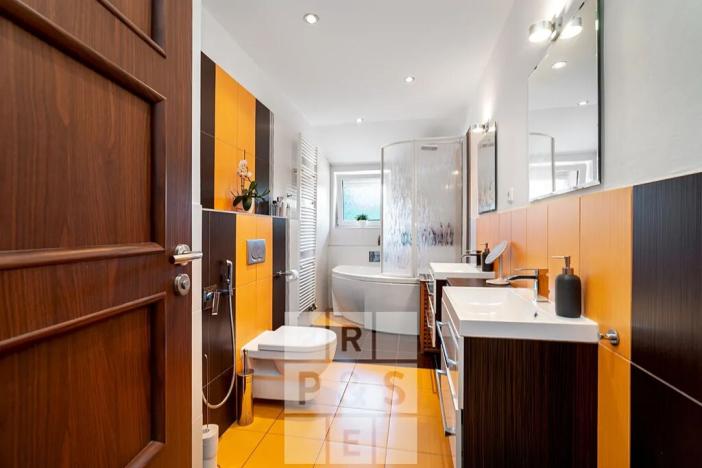 Prodej vícegeneračního domu, Praha - Štěrboholy, Pod areálem, 333 m2