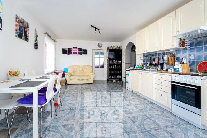 Prodej vícegeneračního domu, Praha - Štěrboholy, Pod areálem, 333 m2