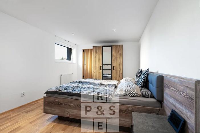 Prodej vícegeneračního domu, Praha - Štěrboholy, Pod areálem, 333 m2