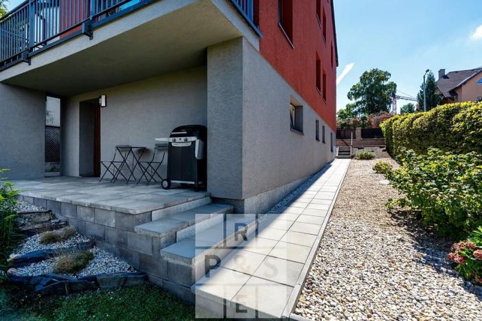 Prodej vícegeneračního domu, Praha - Štěrboholy, Pod areálem, 333 m2