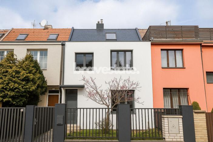 Prodej rodinného domu, Praha - Záběhlice, Fialková, 114 m2