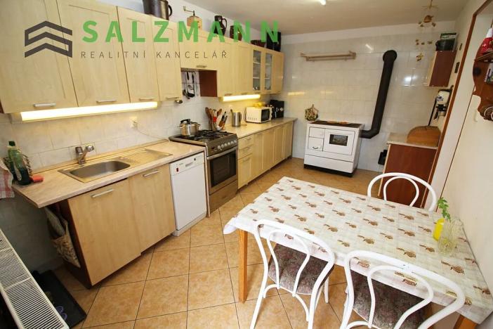 Prodej rodinného domu, Krsy, 290 m2