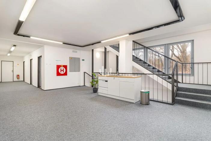 Pronájem kanceláře, Praha - Braník, Nad lesním divadlem, 168 m2