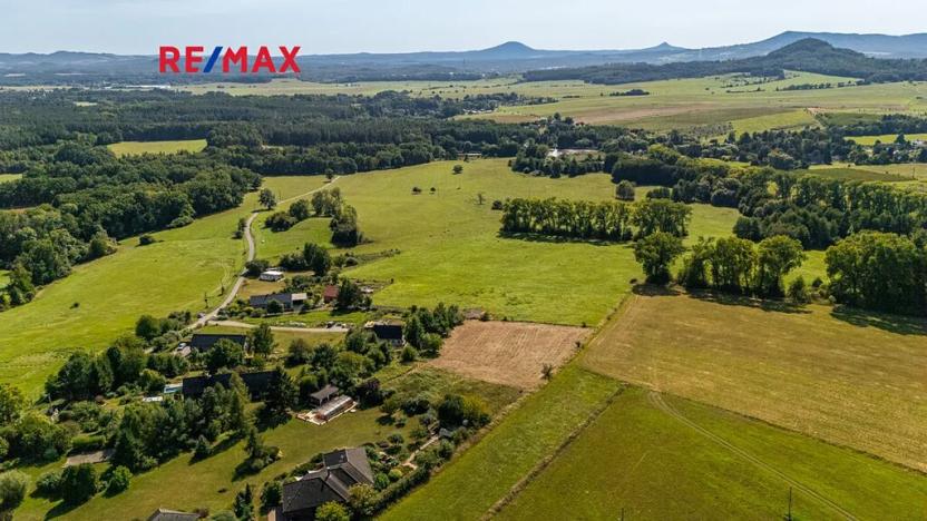 Prodej pozemku pro bydlení, Svojkov, 2003 m2