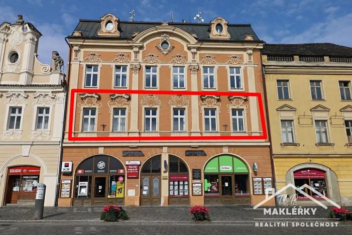 Pronájem kanceláře, Kolín, Karlovo náměstí, 132 m2