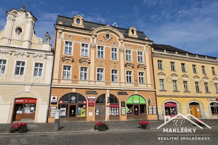 Pronájem kanceláře, Kolín, Karlovo náměstí, 132 m2