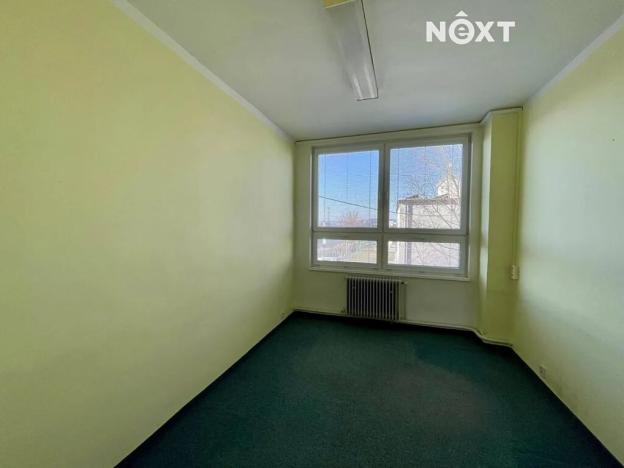 Pronájem kanceláře, Tábor, Skálova, 700 m2