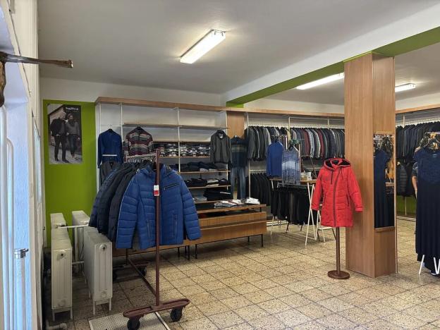 Pronájem obchodního prostoru, Skuteč, Palackého náměstí, 111 m2