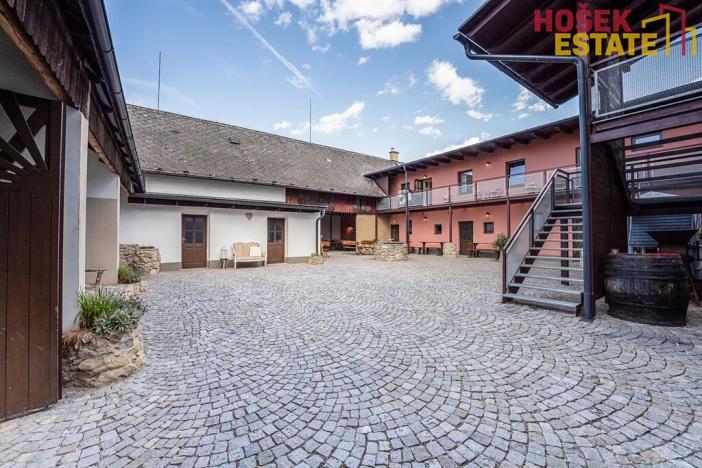 Prodej zemědělské usedlosti, Dlouhá Třebová, Na Rybníku, 270 m2