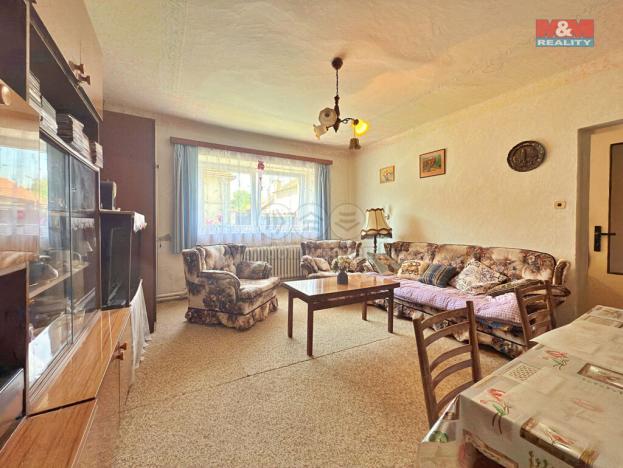 Prodej rodinného domu, Chrást, 138 m2