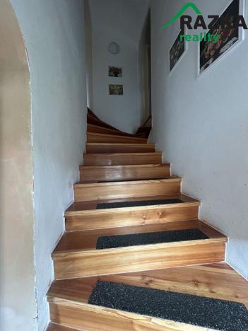 Prodej rodinného domu, Chodský Újezd, 400 m2