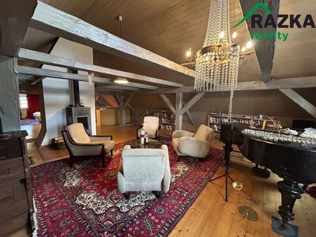 Prodej rodinného domu, Chodský Újezd, 400 m2