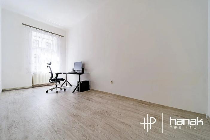 Prodej bytu 3+1, Olomouc, Komenského, 116 m2