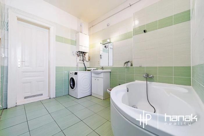 Prodej bytu 3+1, Olomouc, Komenského, 116 m2