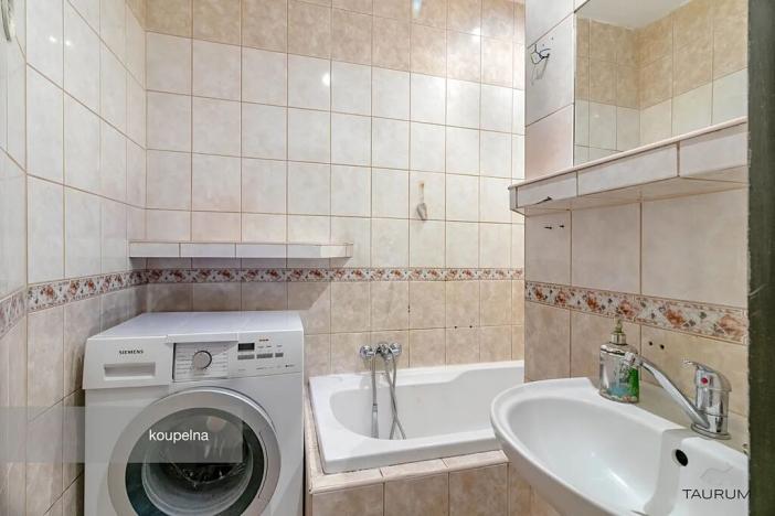 Prodej bytu 3+1, Tachov, Školní, 63 m2