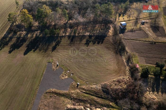Prodej zahrady, Líšťany, 1187 m2