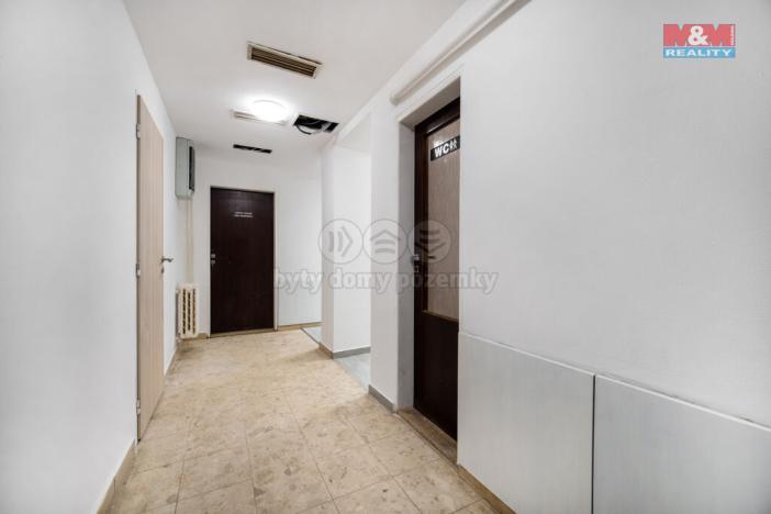 Prodej obchodního prostoru, Ústí nad Orlicí, T. G. Masaryka, 143 m2