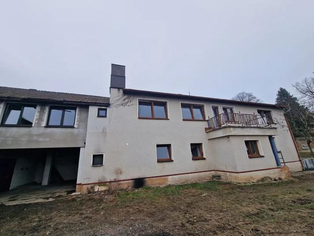Prodej rodinného domu, Svojšín, 230 m2