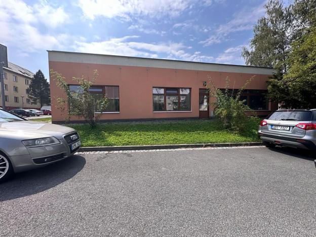 Pronájem obchodního prostoru, Jeseník, Vaškova, 45 m2