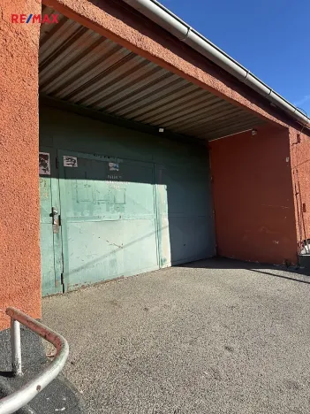 Prodej garáže, Kladno, Bellevue, 16 m2